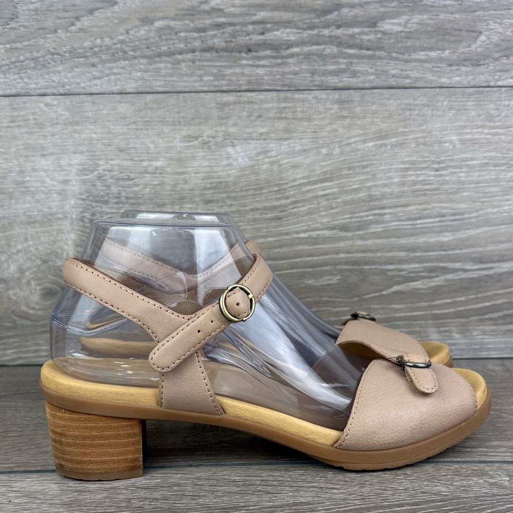 Dansko Tan Women's Sandals